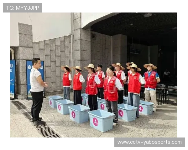 赛事志愿者为比赛提供全方位服务保障 赛事志愿者为比赛提供全方位服务保障