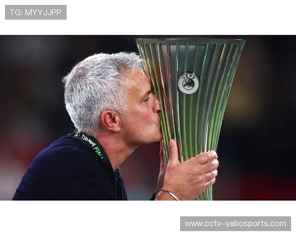 穆里尼奥谈罗马争冠:强调客场稳定性价值 穆里尼奥谈罗马争冠:强调客场稳定性价值